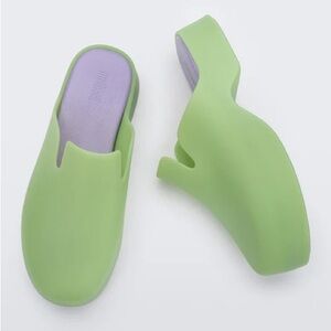 Melissa Jelly Clogs Zoe in Green/purple size 7
